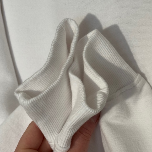 COCA-COLA X ROLLAS WORLD CREWNECK IN VINTAGE WHITE (BRAND NEW CONDITION) - Picture 8 of 13